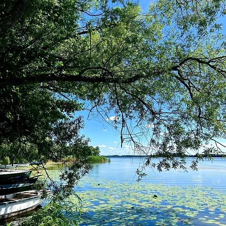 בית נופש Bialy Nad Jeziorem Selment *